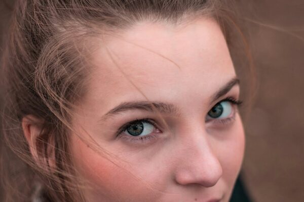 Hydrafacial Radyofrekans Başlığı: Cilt Sıkılaştırma Üzerindeki Etkileri