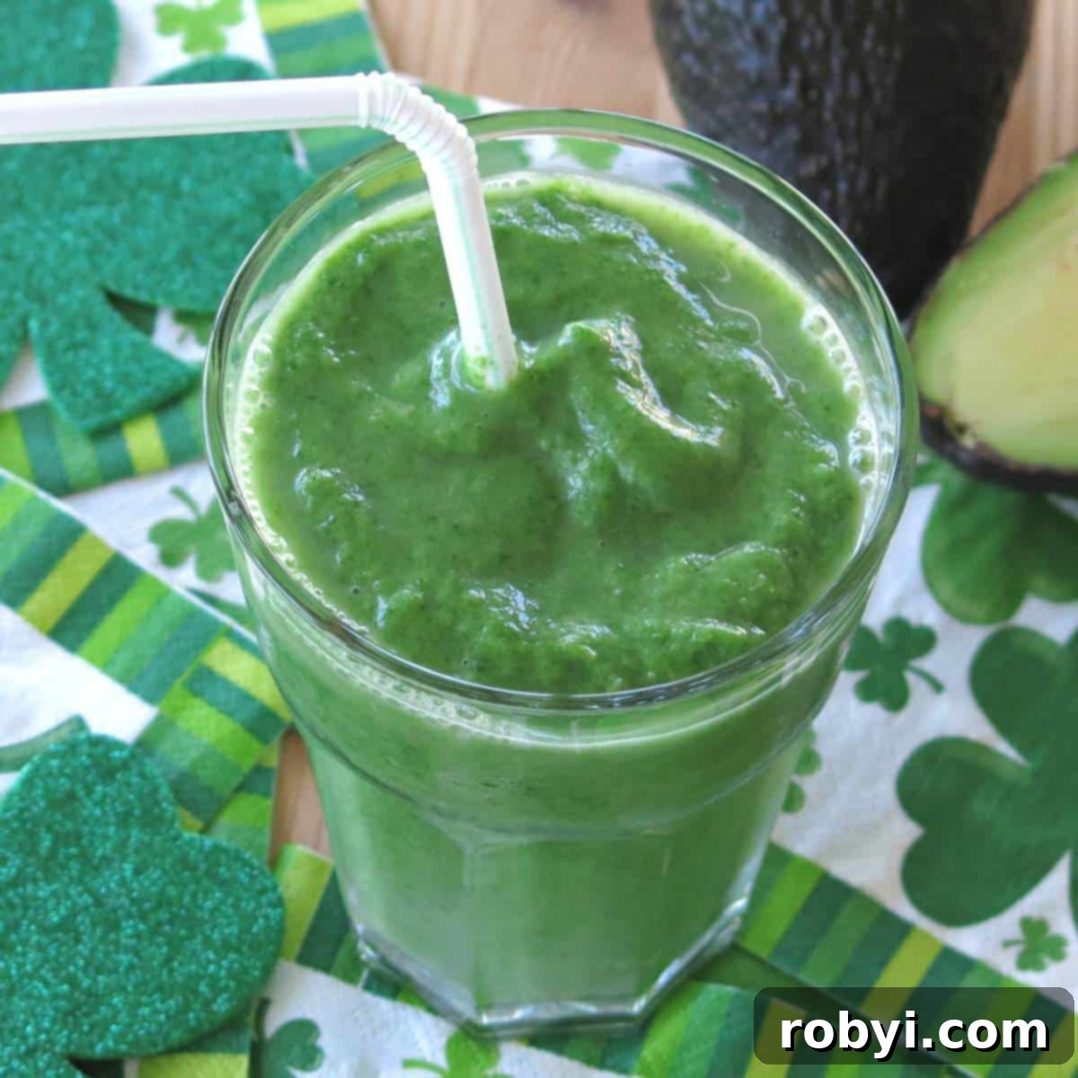 Creamy Green Tropical Elixir 1 featured 12625