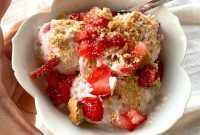 Strawberry Cottage Cheese Bliss