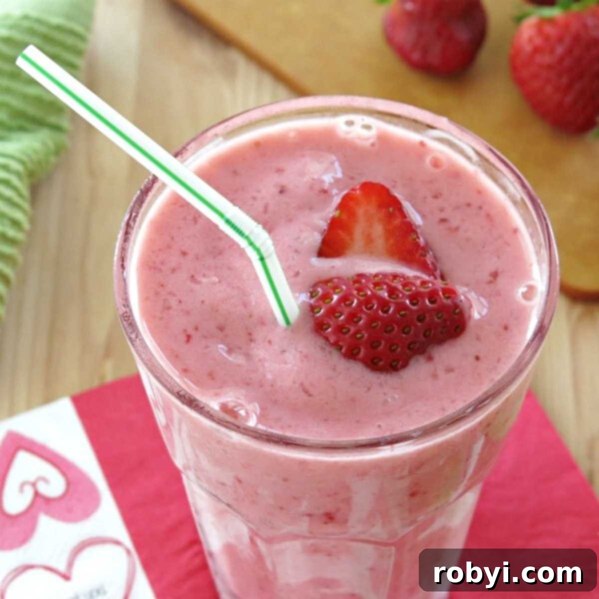 Refreshing Strawberry Yogurt Delight 1 featured 6753
