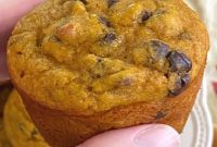 Wholesome Spiced Pumpkin Yogurt Muffins