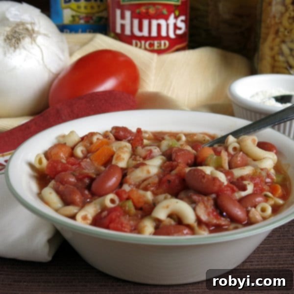 Copycat Olive Garden Pasta Fagioli Soup 2 Delicious and hearty Pasta Fagioli Soup in a bowl, ready to be enjoyed.